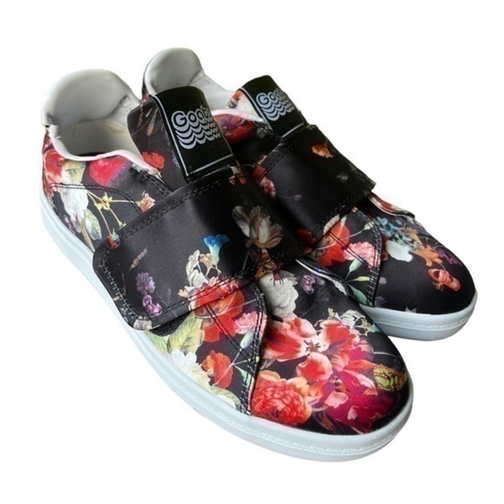 Women Floral Sneakers - Black and Red